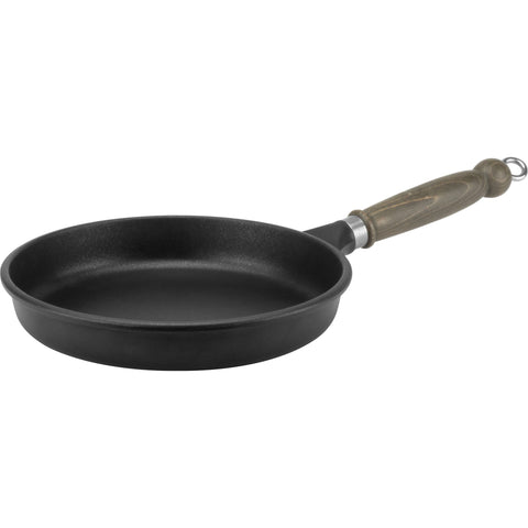 Shallow fry pan with wooden handle 24cm