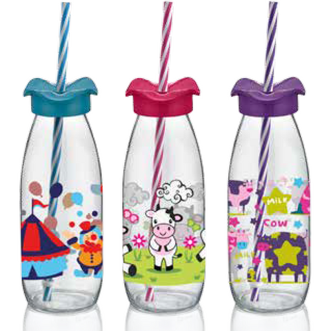 Childs drink bottle with straw