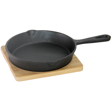 Cast iron mini pan with bamboo tray 15cm