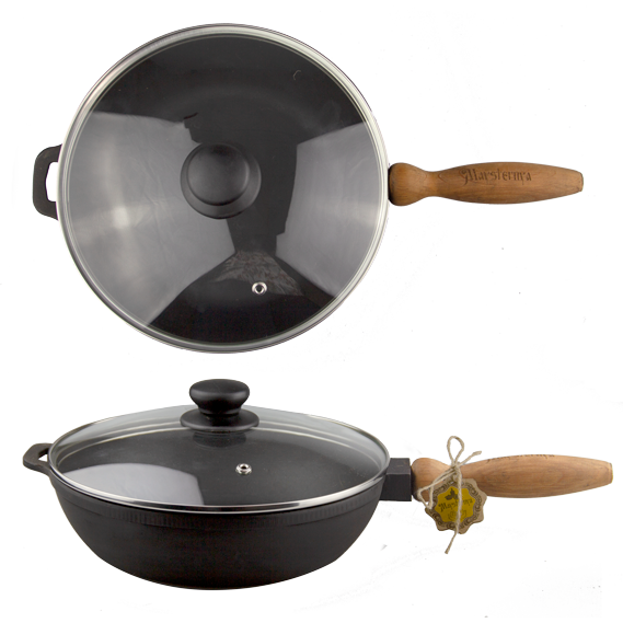 Cast iron skillet with wooden handle and glass lid 28cm