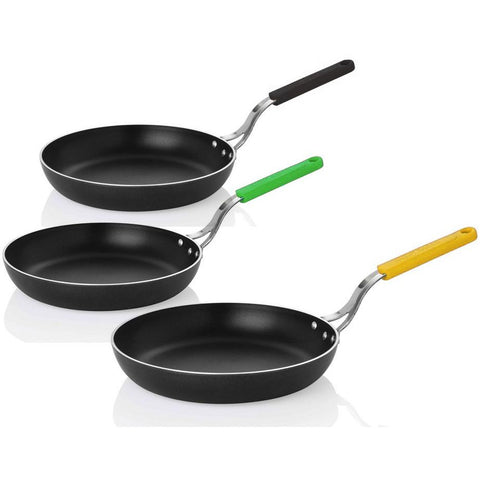 Pan with silicone handle 28сm